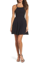 Load image into Gallery viewer, Stylish Backless Fashion Dress-M4
