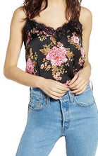Load image into Gallery viewer, Sleeveless Fashion Top-M3
